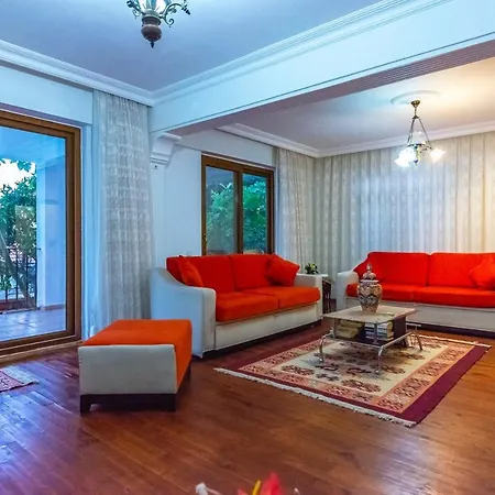 Ozgen Villa Kalkan