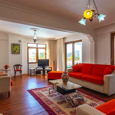 Ozgen Villa *