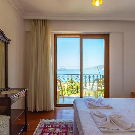 Ozgen Villa *